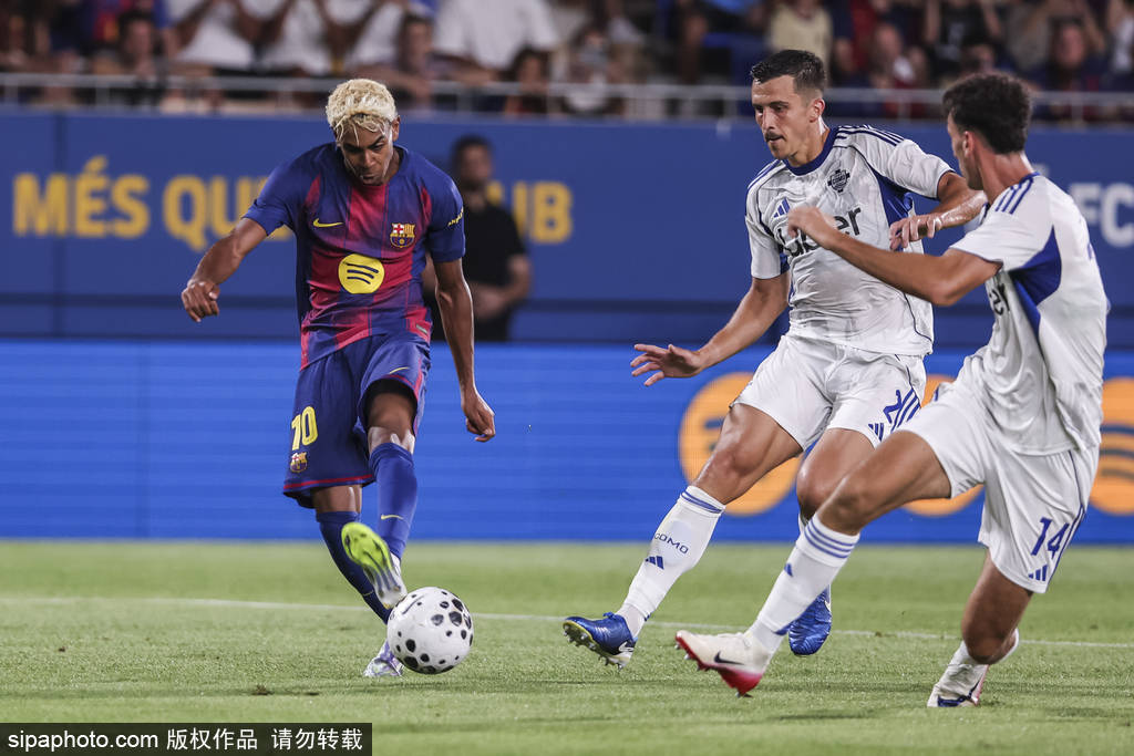 18岁天才少年的金球梦：拉明·亚马尔如何改写足球历史？